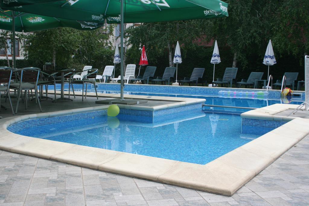 Family Hotel Aurelia Sunny Beach Exterior foto