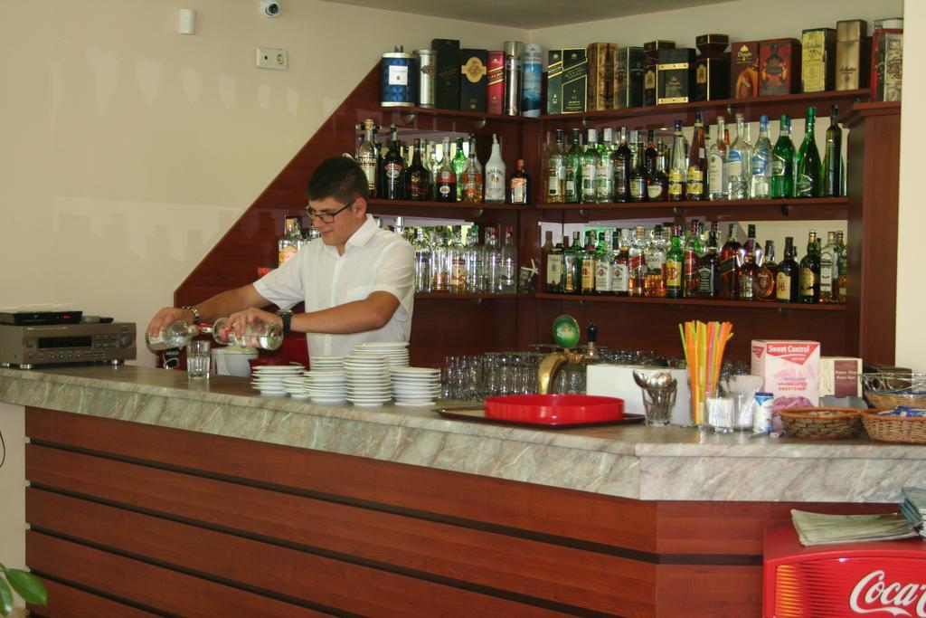 Family Hotel Aurelia Sunny Beach Exterior foto