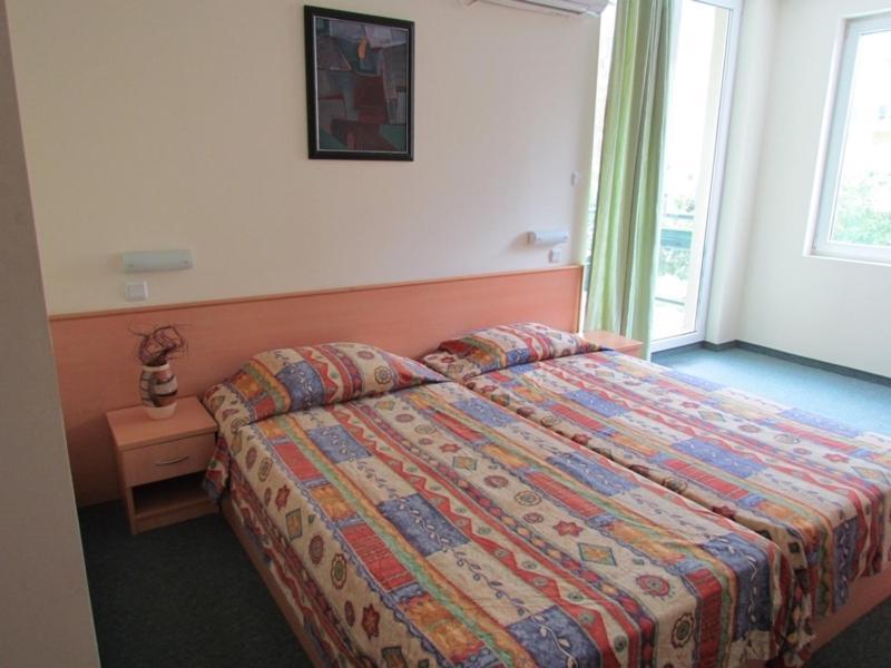 Family Hotel Aurelia Sunny Beach Habitación foto